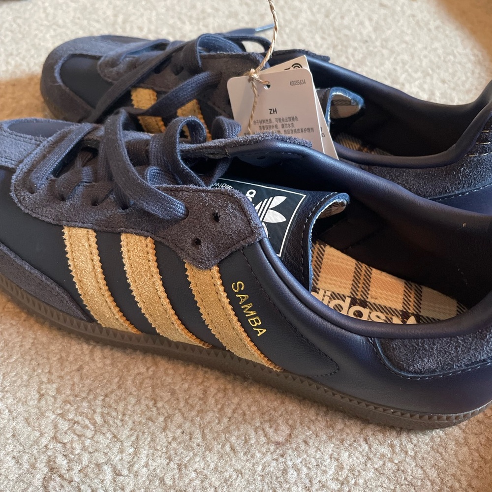 NEW Adidas Samba